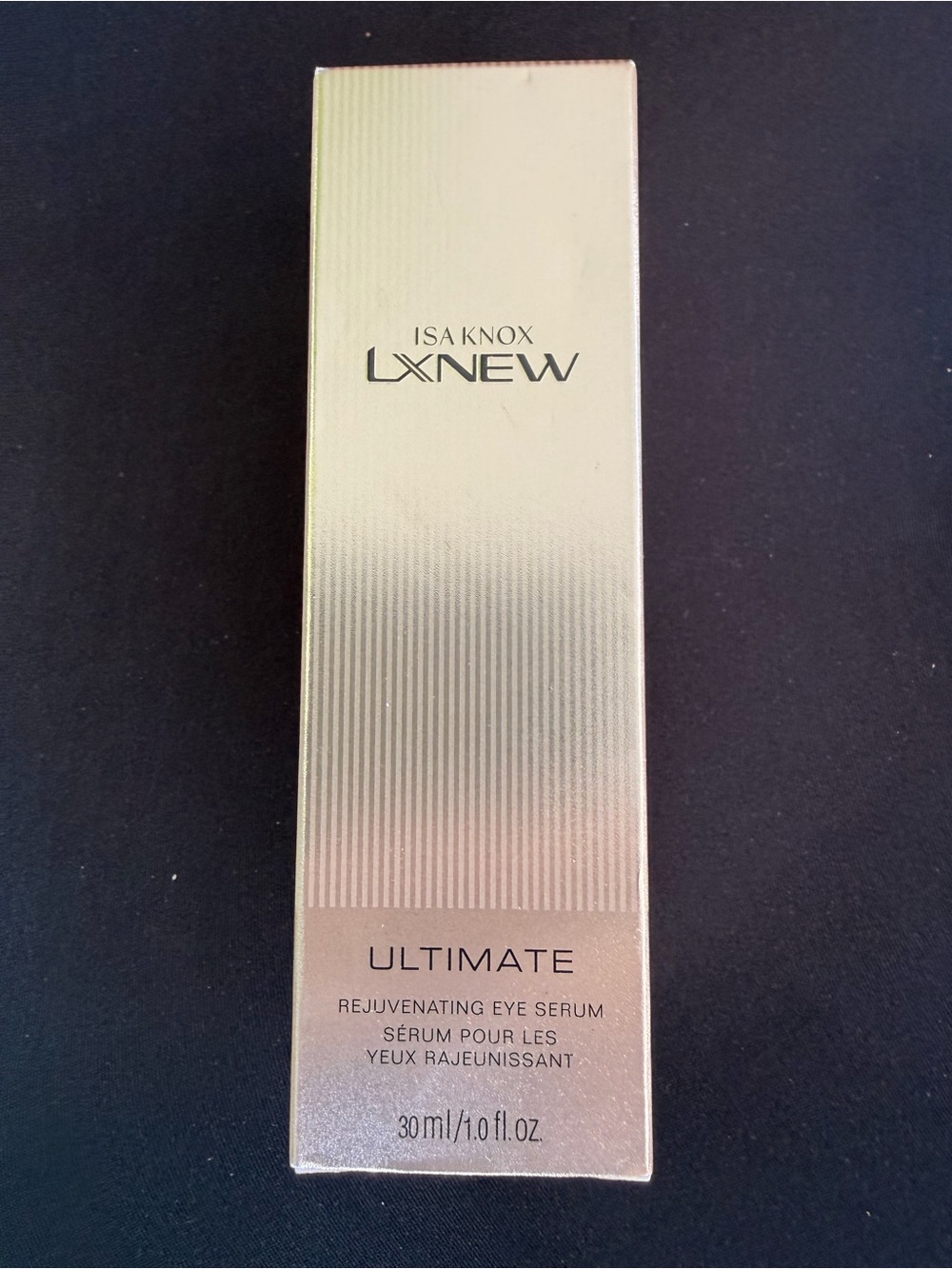 Avon Isa Knox LXNEW Ultimate Rejuvenating Eye Serum - Gold